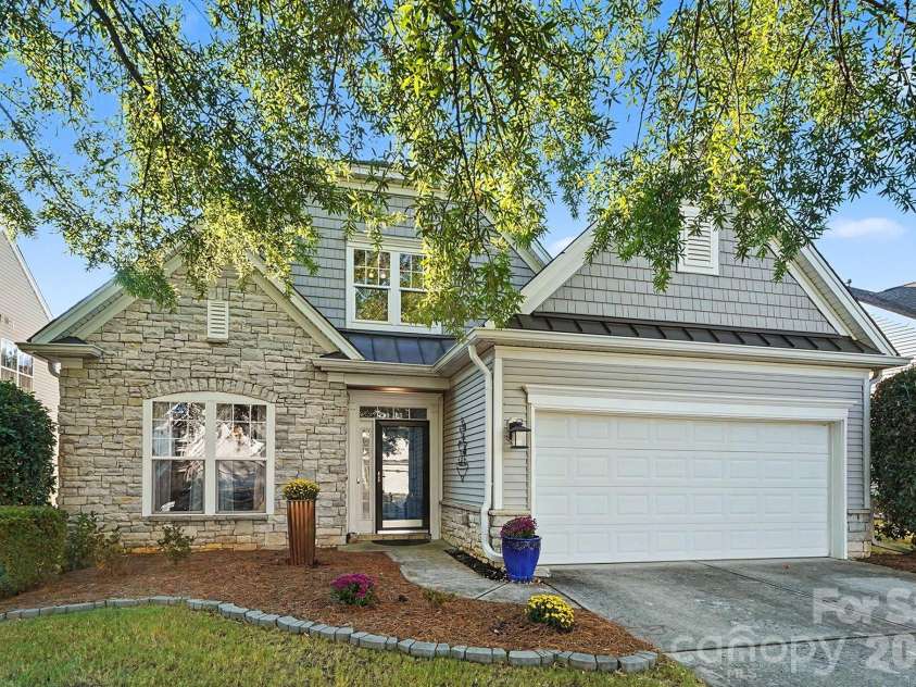 7024 Saranac Lane, Charlotte, NC 28105.  MLS# CAR4424198, YatesRealty ID 51041. 