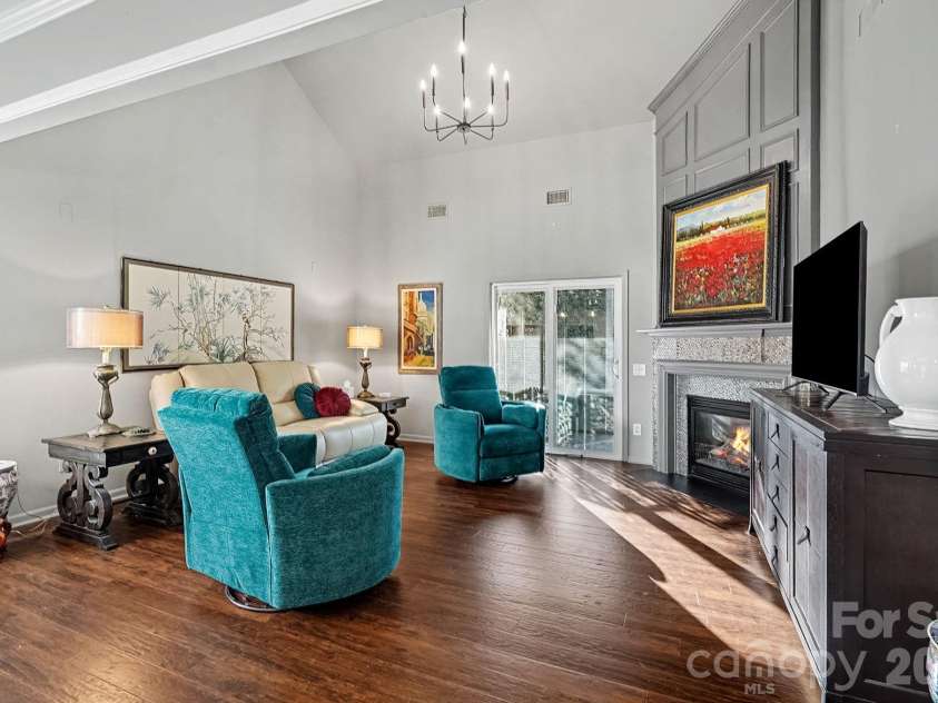 7024 Saranac Lane, Charlotte, NC 28105.  MLS# CAR4424198, YatesRealty ID 51041. 