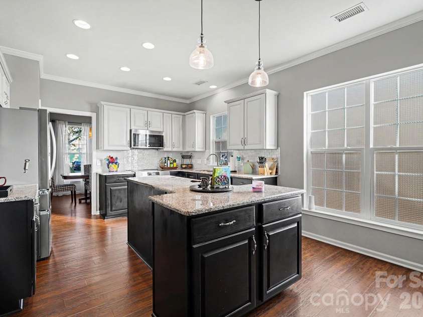 7024 Saranac Lane, Charlotte, NC 28105.  MLS# CAR4424198, YatesRealty ID 51041. 