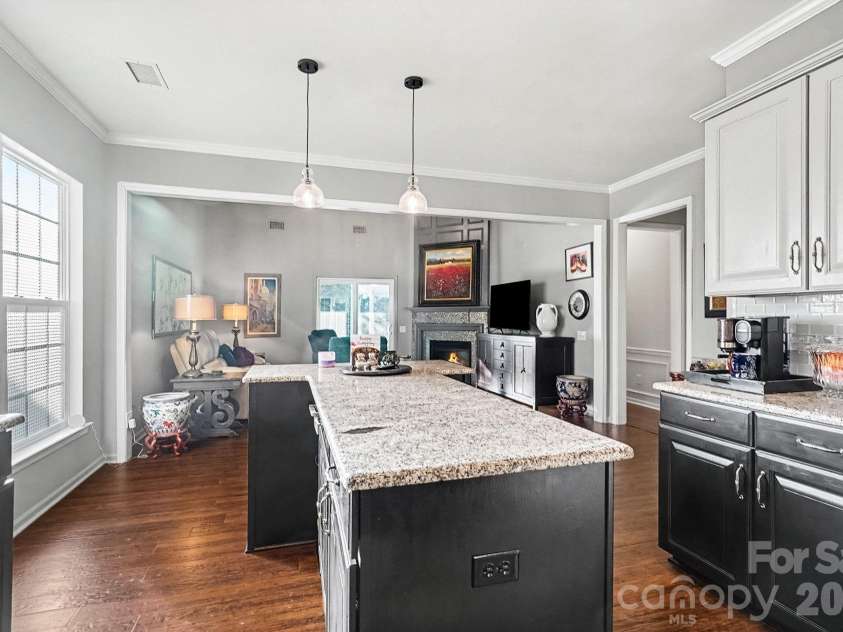 7024 Saranac Lane, Charlotte, NC 28105.  MLS# CAR4424198, YatesRealty ID 51041. 