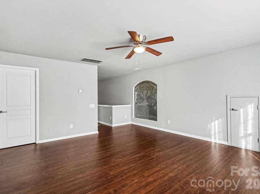 7024 Saranac Lane, Charlotte, NC 28105.  MLS# CAR4424198, YatesRealty ID 51041. 