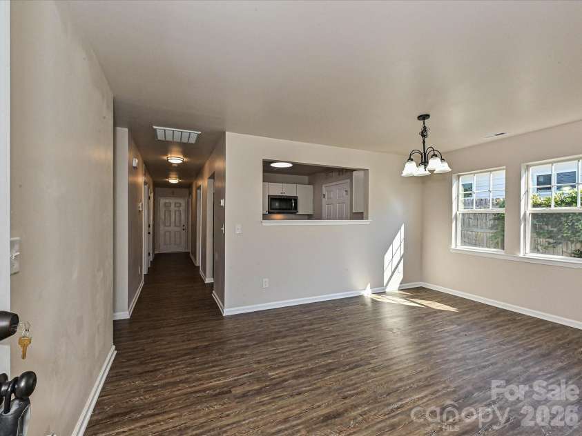 402 Jones Street, Charlotte, NC 28208.  MLS# CAR4423184, YatesRealty ID 51049. 