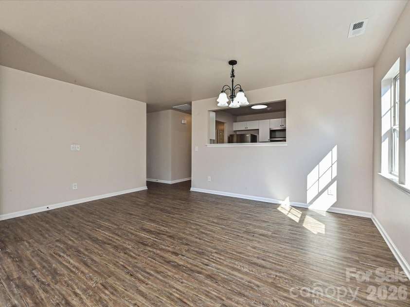 402 Jones Street, Charlotte, NC 28208.  MLS# CAR4423184, YatesRealty ID 51049. 