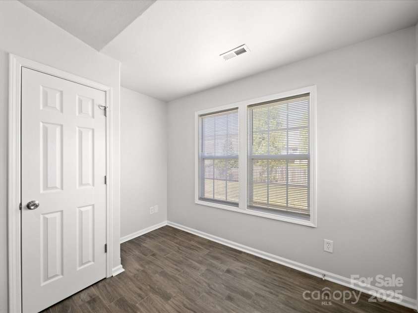 10031 Orchard Grass Court, Charlotte, NC 28278.  MLS# CAR4239438, YatesRealty ID 5105. Bedroom