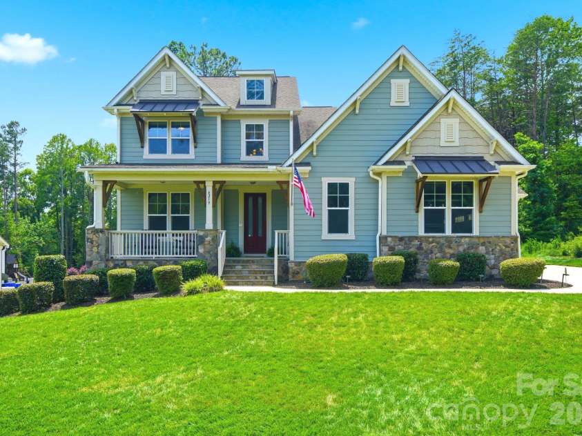 4219 Island Fox Lane, Denver, NC 28037.  MLS# CAR4422543, YatesRealty ID 51052. 