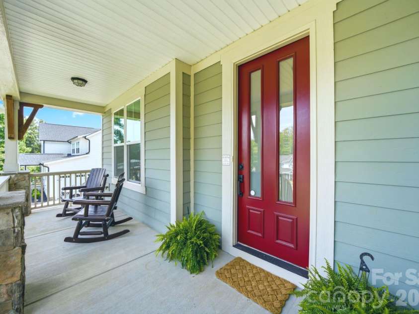 4219 Island Fox Lane, Denver, NC 28037.  MLS# CAR4422543, YatesRealty ID 51052. 