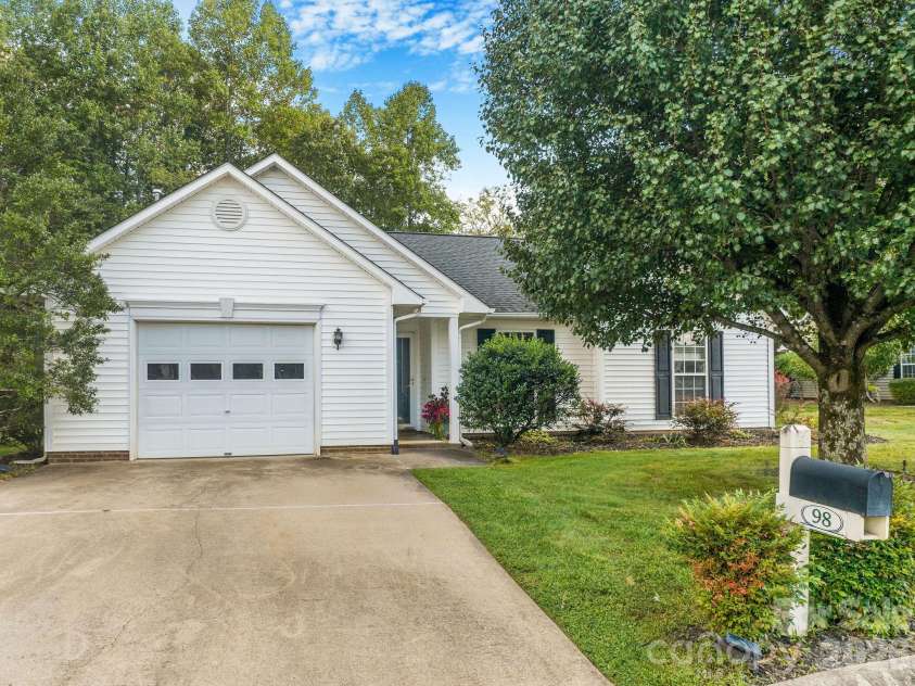 98 Stonehollow Road, Fletcher, NC 28732.  MLS# CAR4422790, YatesRealty ID 51053. 