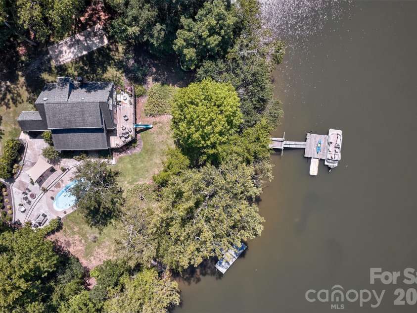 486 Willow Cove Road, Lake Wylie, SC 29710.  MLS# CAR4416868, YatesRealty ID 51055. 