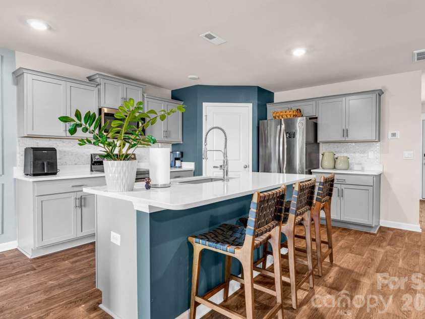 350 Daniel Drive, Lexington, NC 27295.  MLS# CAR4425243, YatesRealty ID 51059. 
