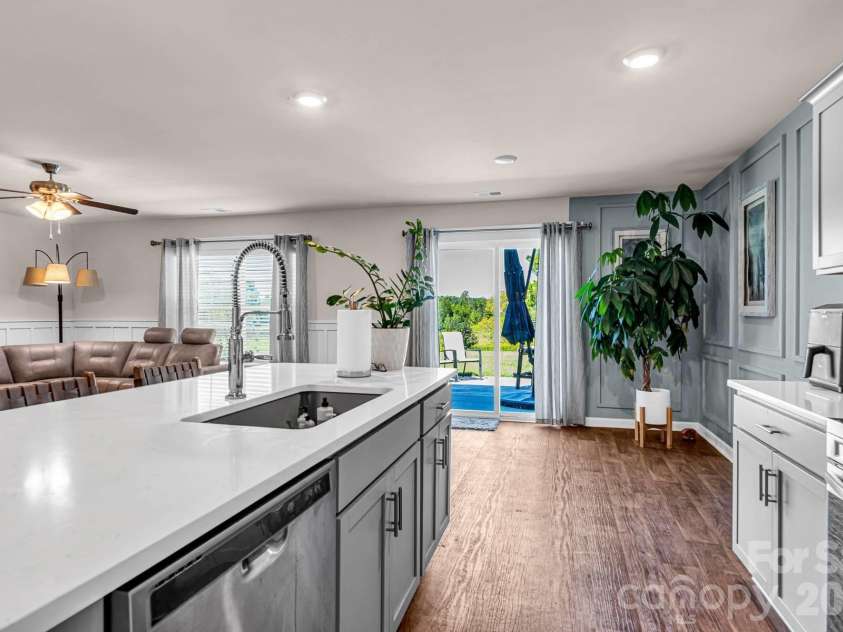 350 Daniel Drive, Lexington, NC 27295.  MLS# CAR4425243, YatesRealty ID 51059. 