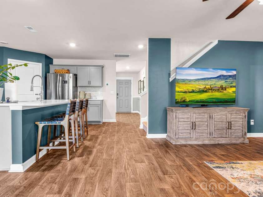 350 Daniel Drive, Lexington, NC 27295.  MLS# CAR4425243, YatesRealty ID 51059. 