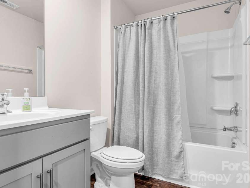 350 Daniel Drive, Lexington, NC 27295.  MLS# CAR4425243, YatesRealty ID 51059. 
