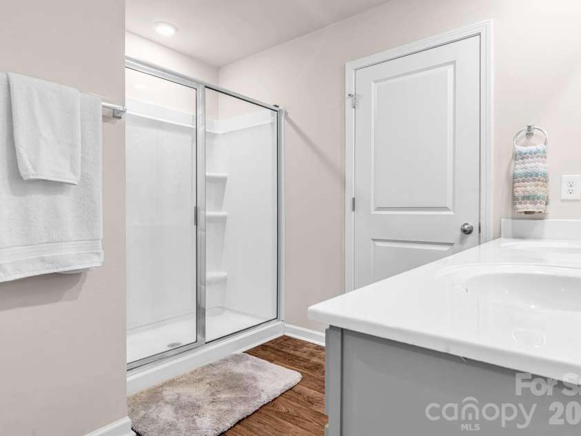 350 Daniel Drive, Lexington, NC 27295.  MLS# CAR4425243, YatesRealty ID 51059. 