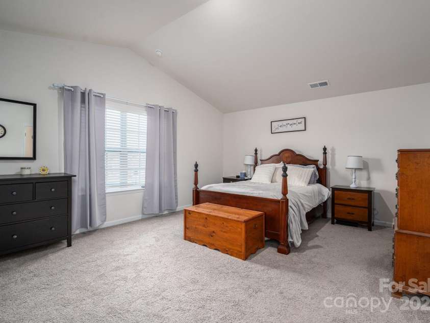 1347 Mifflin Lane, Dallas, NC 28034.  MLS# CAR4245403, YatesRealty ID 5106. 