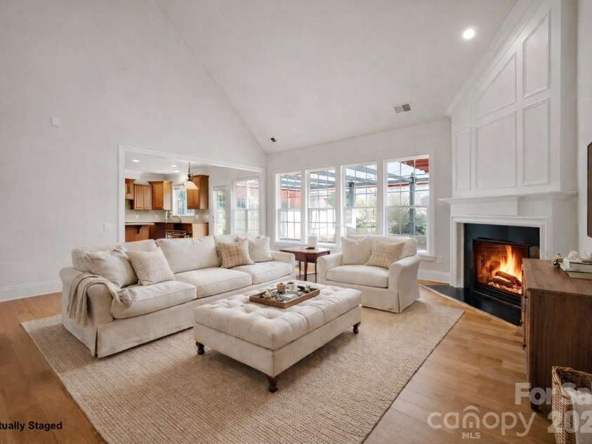 2100 Goddard Way, Waxhaw, NC 28173.  MLS# CAR4344975, YatesRealty ID 5106. 