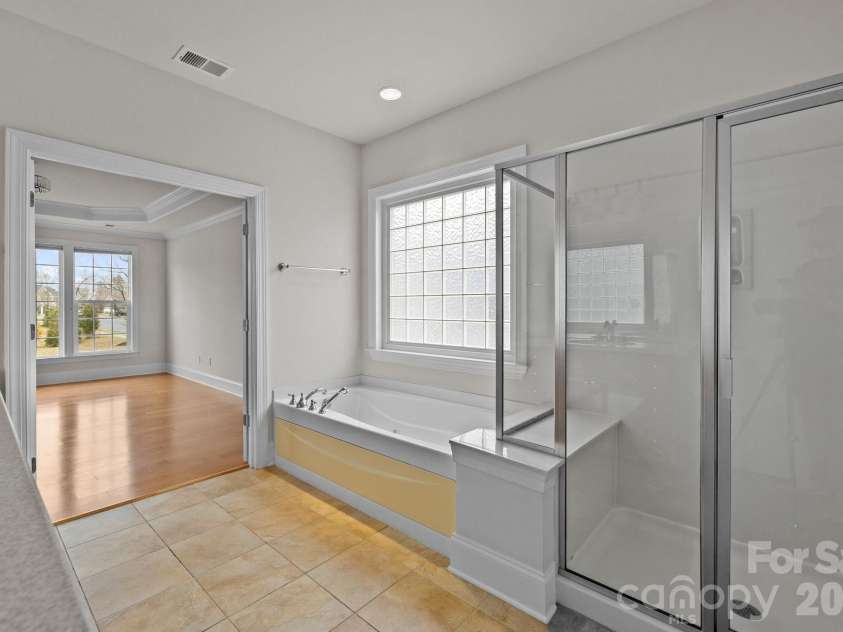 2100 Goddard Way, Waxhaw, NC 28173.  MLS# CAR4344975, YatesRealty ID 5106. 
