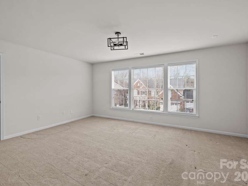 2100 Goddard Way, Waxhaw, NC 28173.  MLS# CAR4344975, YatesRealty ID 5106. 
