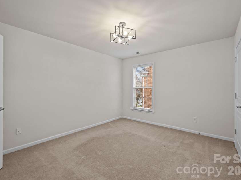 2100 Goddard Way, Waxhaw, NC 28173.  MLS# CAR4344975, YatesRealty ID 5106. 