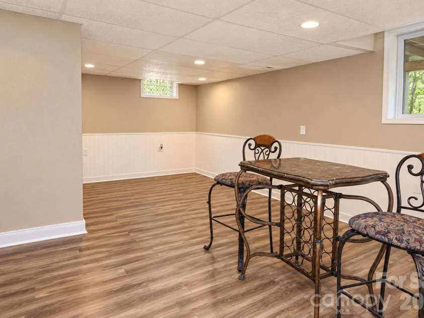 609 1st Avenue, Conover, NC 28613.  MLS# CAR4424652, YatesRealty ID 51063. 