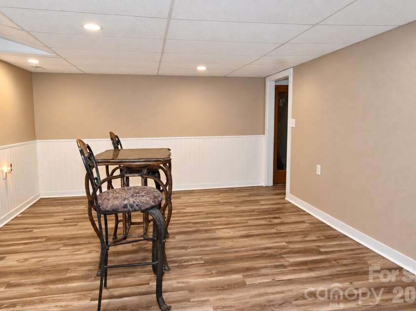 609 1st Avenue, Conover, NC 28613.  MLS# CAR4424652, YatesRealty ID 51063. 