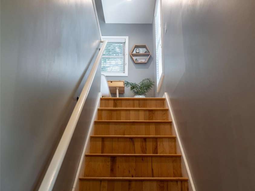 1 Half Moon Drive, Swannanoa, NC 28778.  MLS# CAR4424834, YatesRealty ID 51065. 