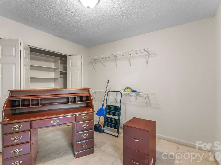 2524 Robinson Road, Newton, NC 28658.  MLS# CAR4423036, YatesRealty ID 51066. 