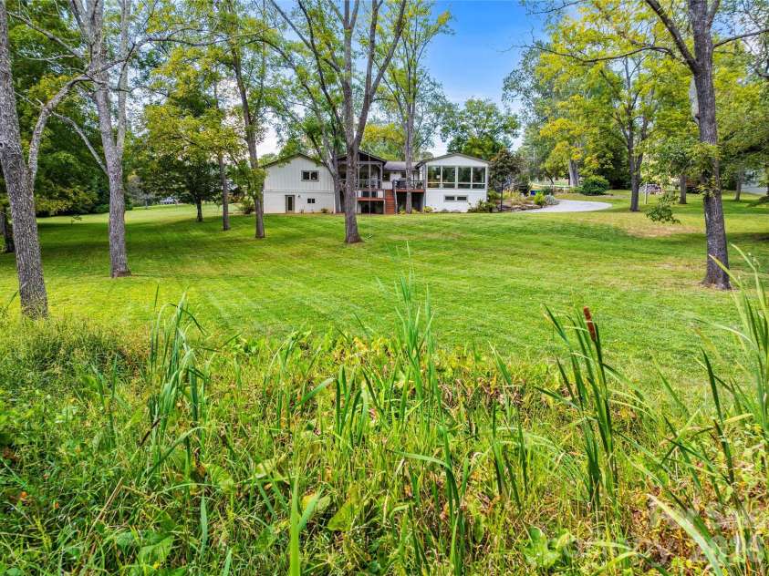 235 White Pine Drive, Fletcher, NC 28732.  MLS# CAR4425262, YatesRealty ID 51068. 