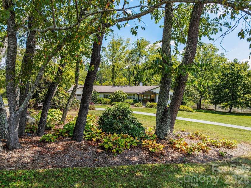 235 White Pine Drive, Fletcher, NC 28732.  MLS# CAR4425262, YatesRealty ID 51068. 