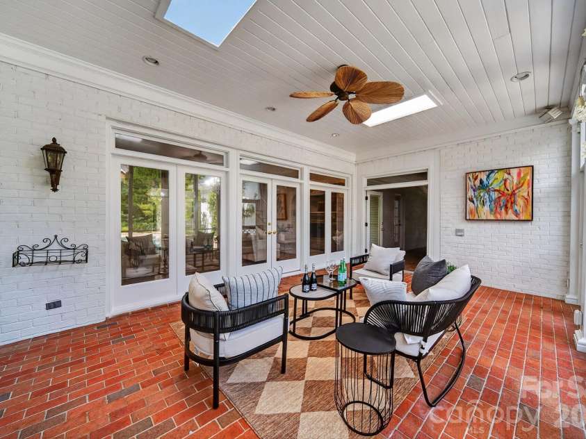 3747 Moorland Drive, Charlotte, NC 28226.  MLS# CAR4424515, YatesRealty ID 51069. 