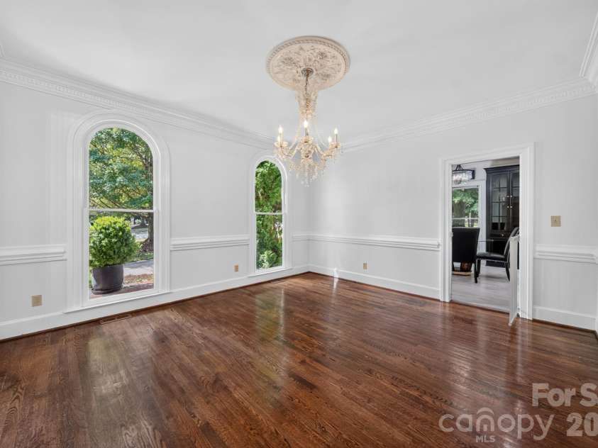 3747 Moorland Drive, Charlotte, NC 28226.  MLS# CAR4424515, YatesRealty ID 51069. 
