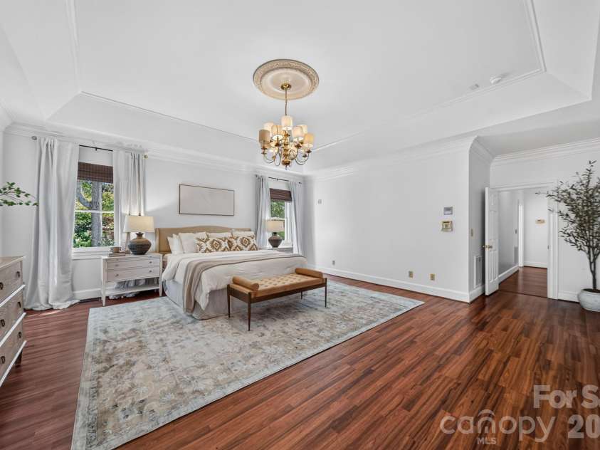 3747 Moorland Drive, Charlotte, NC 28226.  MLS# CAR4424515, YatesRealty ID 51069. 