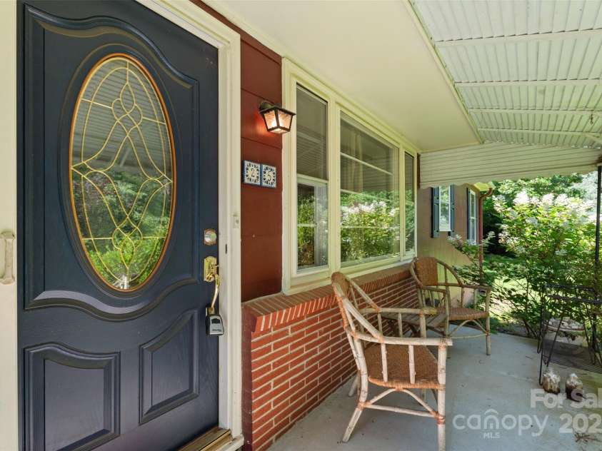 25 Wall Road, Tryon, NC 28782.  MLS# CAR4274060, YatesRealty ID 5107. 