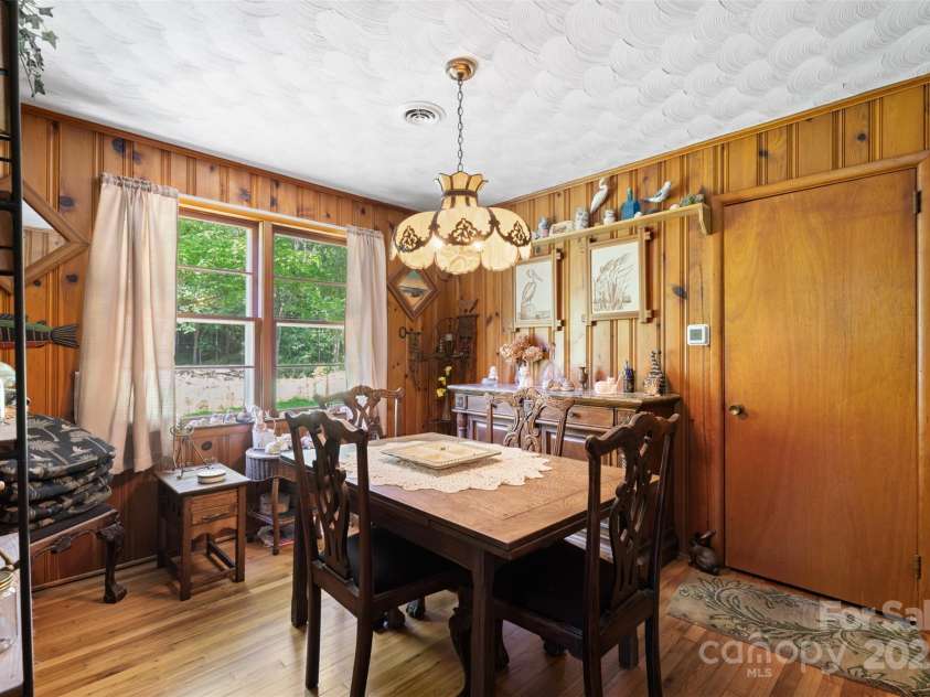25 Wall Road, Tryon, NC 28782.  MLS# CAR4274060, YatesRealty ID 5107. 