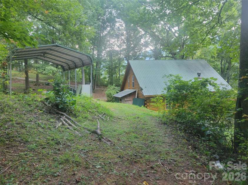67 Mistletoe Ridge, Waynesville, NC 28786.  MLS# CAR4424771, YatesRealty ID 51070. 