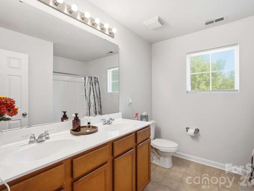 10216 Green Grass Road, Charlotte, NC 28227.  MLS# CAR4413520, YatesRealty ID 51074. 