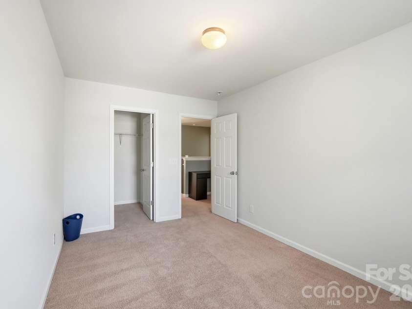 10216 Green Grass Road, Charlotte, NC 28227.  MLS# CAR4413520, YatesRealty ID 51074. 