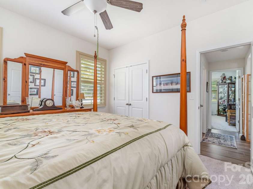 2010 Knocktree Drive, Indian Trail, NC 28079.  MLS# CAR4424411, YatesRealty ID 51076. 