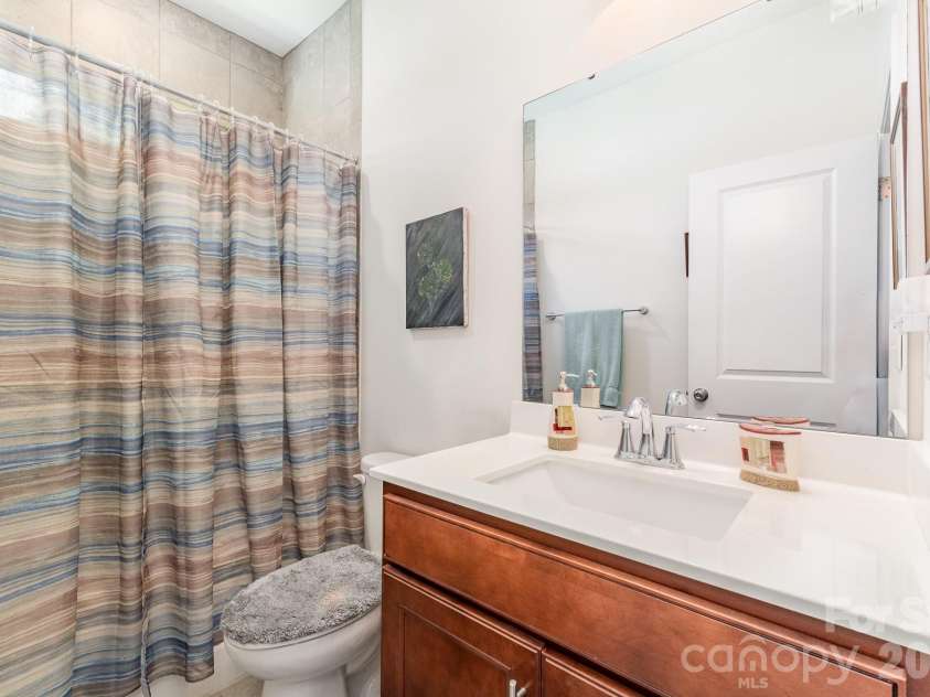 2010 Knocktree Drive, Indian Trail, NC 28079.  MLS# CAR4424411, YatesRealty ID 51076. 