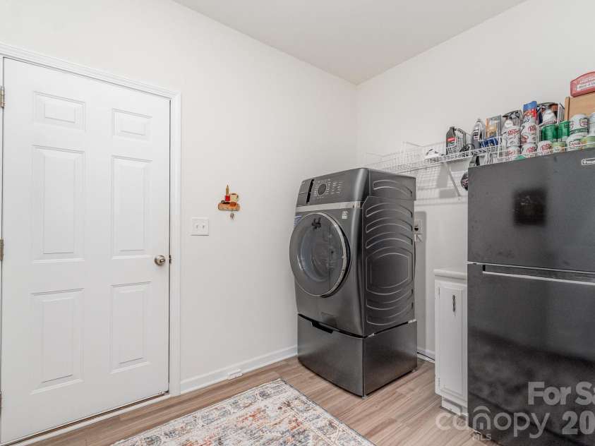 2010 Knocktree Drive, Indian Trail, NC 28079.  MLS# CAR4424411, YatesRealty ID 51076. 