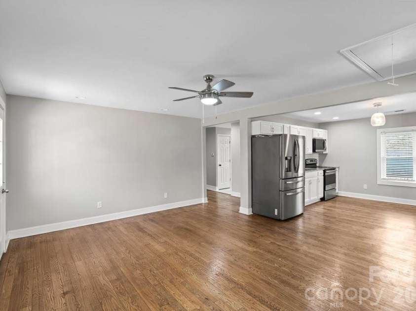 207 Fairdale Street, Kings Mountain, NC 28086.  MLS# CAR4350366, YatesRealty ID 5109. 