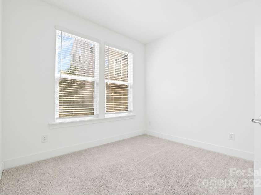 5005 Sovereignty Court, Charlotte, NC 28205.  MLS# CAR4245418, YatesRealty ID 5109. 