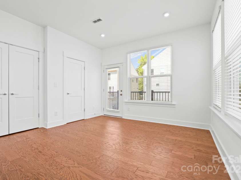 5005 Sovereignty Court, Charlotte, NC 28205.  MLS# CAR4245418, YatesRealty ID 5109. 