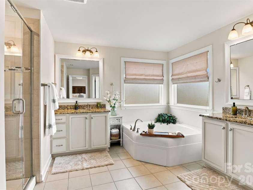 1278 Bryson Gap Drive, Fort Mill, SC 29715.  MLS# CAR4421847, YatesRealty ID 51091. 