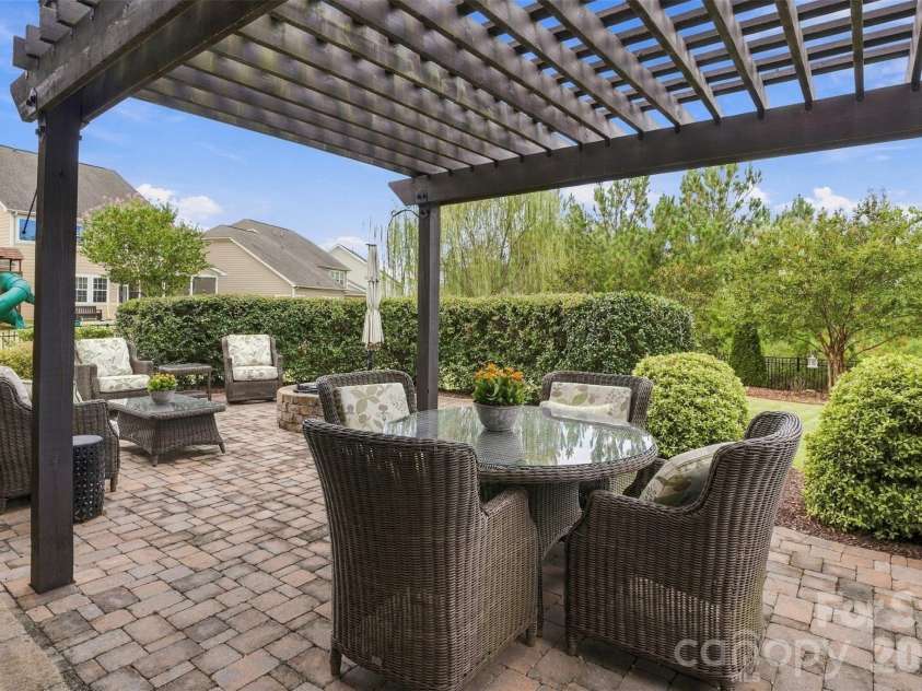 1278 Bryson Gap Drive, Fort Mill, SC 29715.  MLS# CAR4421847, YatesRealty ID 51091. 