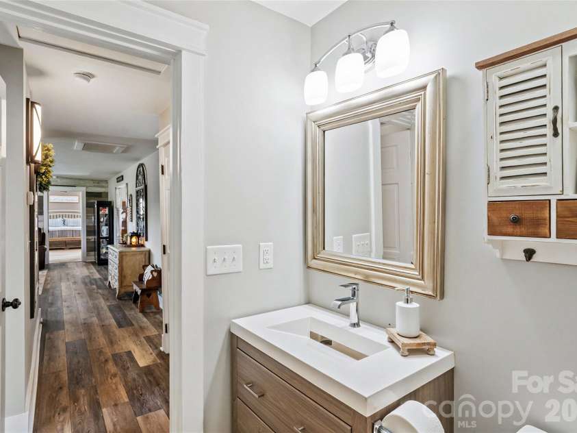 8185 Park Place Road, York, SC 29745.  MLS# CAR4425184, YatesRealty ID 51092. 