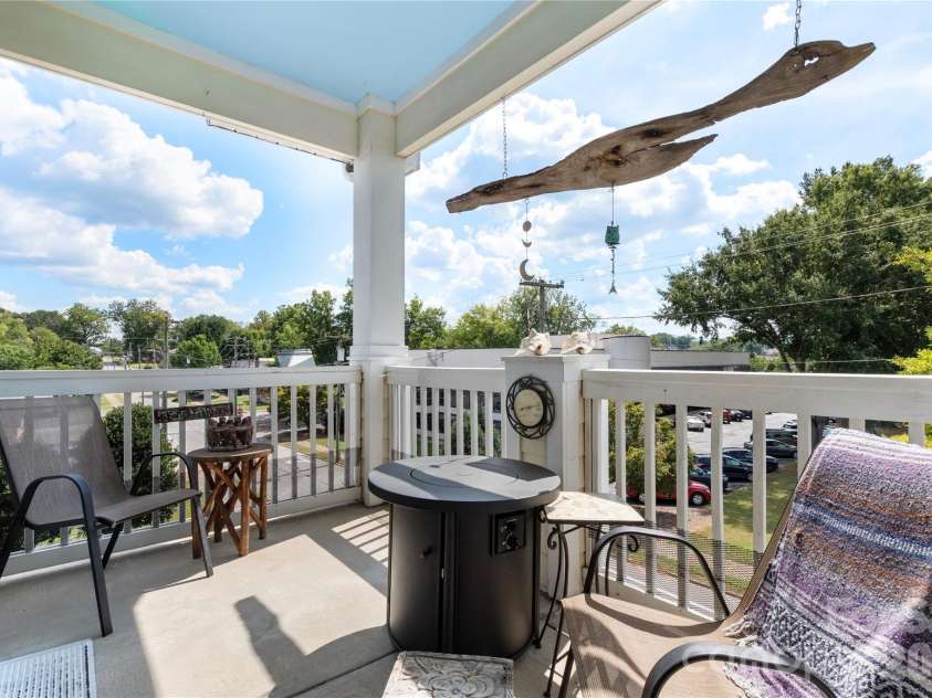 111 White Street, Morganton, NC 28655.  MLS# CAR4425079, YatesRealty ID 51094. 
