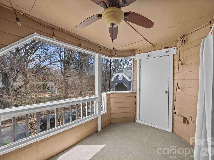 413 8th Street, Charlotte, NC 28202.  MLS# CAR4353958, YatesRealty ID 5110. 