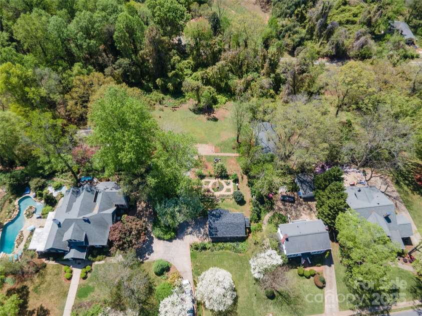 459 Washington Street, Rutherfordton, NC 28139.  MLS# CAR4306286, YatesRealty ID 5110. 