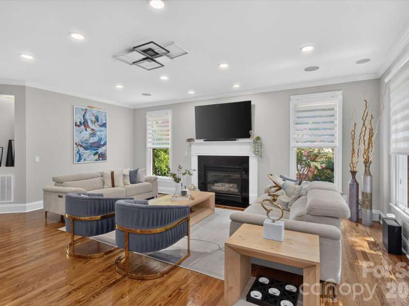 6605 Saunton Court, Charlotte, NC 28277.  MLS# CAR4414421, YatesRealty ID 51100. 