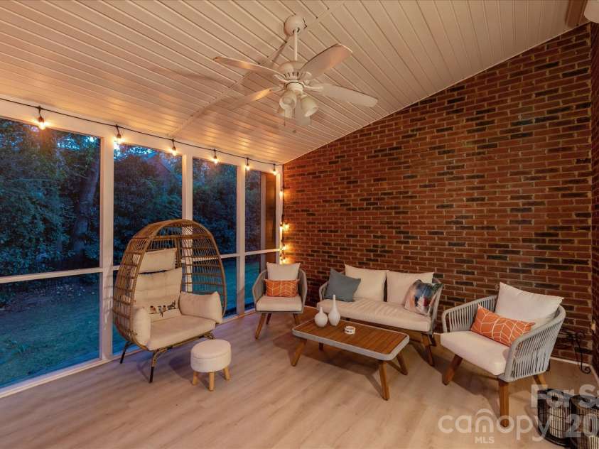 6605 Saunton Court, Charlotte, NC 28277.  MLS# CAR4414421, YatesRealty ID 51100. 